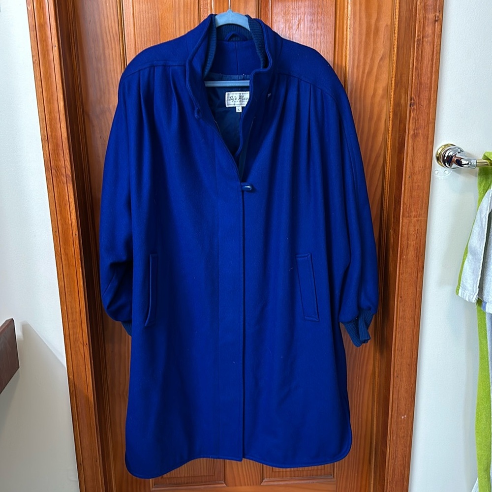 Sy’s Place div. Of Herman Kay royal blue wool long trench coat size large